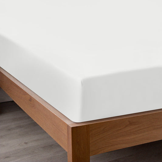 Utopia Bedding Fitted Sheet, Premium Soft Microfiber, Fade & Wrinkle Resistant, Lightweight Easy Care Solid All-Around Elastic Deep Pocket